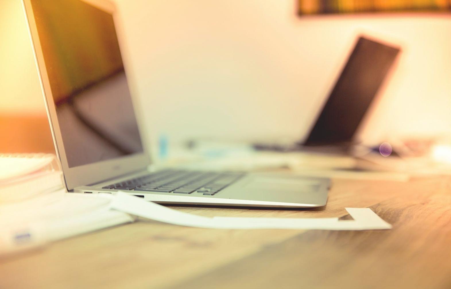 Entorno profesional de trabajo financiero en karuvioneth